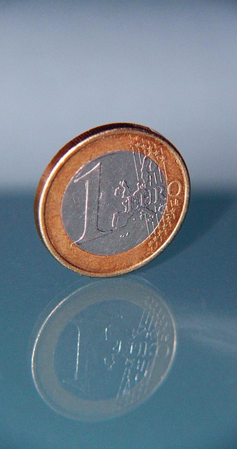The Power of Compounding: Why Time is Your Best Investment